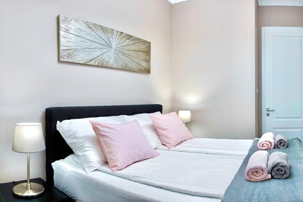 Parliament Square Apartment Budapest Ngoại thất bức ảnh